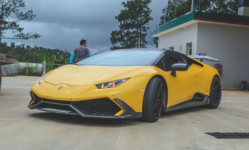 Những mẫu siêu xe độ đình đám tại Việt Nam trong năm 2017